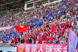 2026世界杯前瞻：阿里千问携手助力乡村球场建设与赛事预测